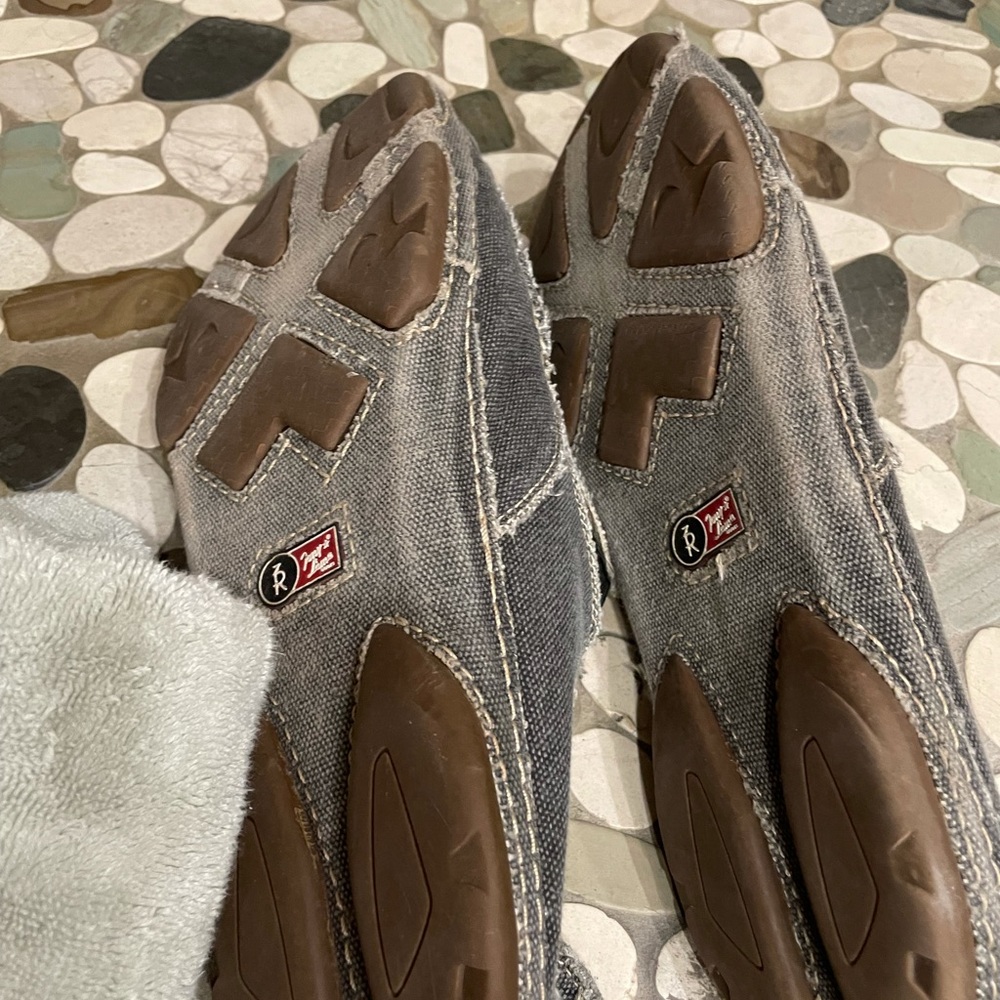 Tony llama slip on. Men’s. Size 13d